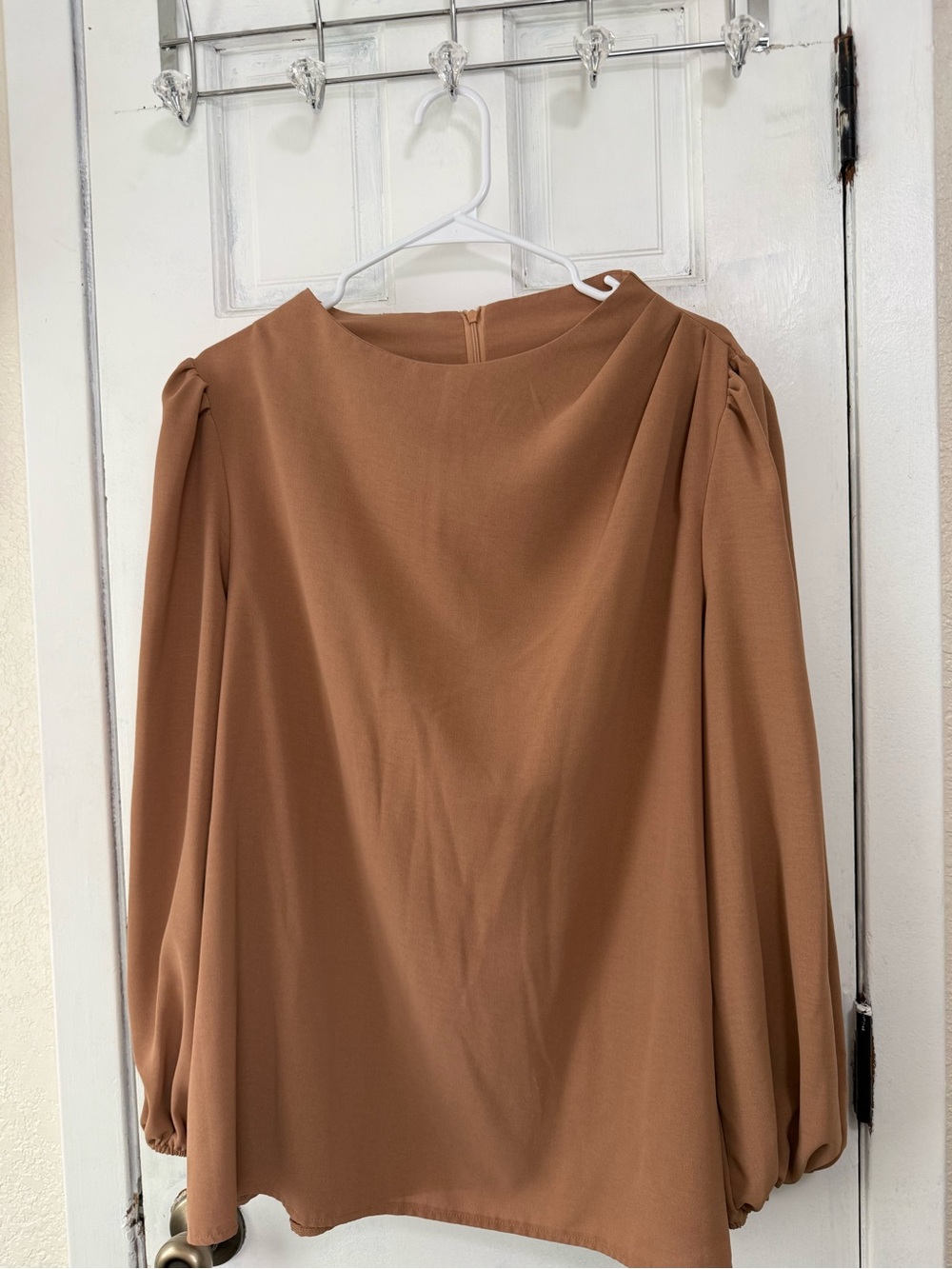 Women's Long Sleeve Balloon Blouse